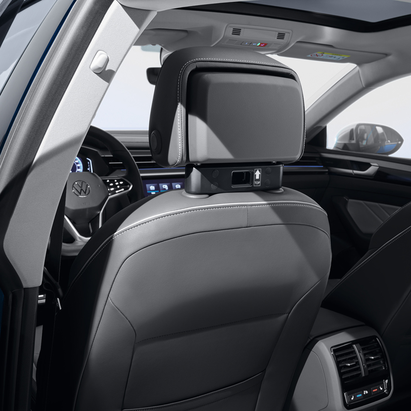 Volkswagen Genuine basic carrier for travel and comfort system