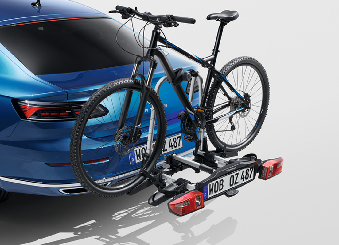 Volkswagen Genuine bicycle carrier for the towing hitch 2 bicycles, folding, "Basic", right-hand drive