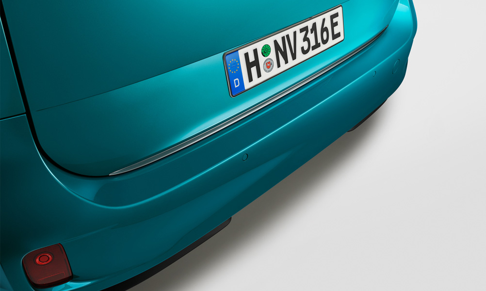 Volkswagen Genuine protective strip for the tailgate