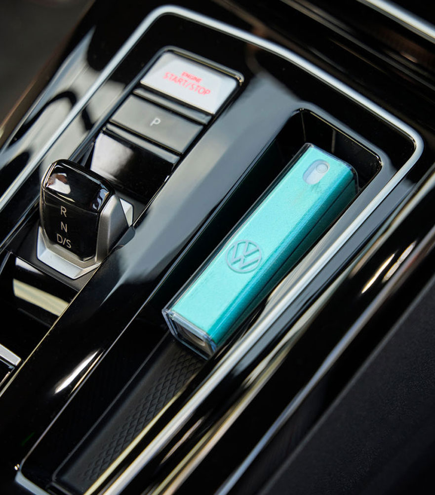 Volkswagen Genuine 2-in-1 display cleaner