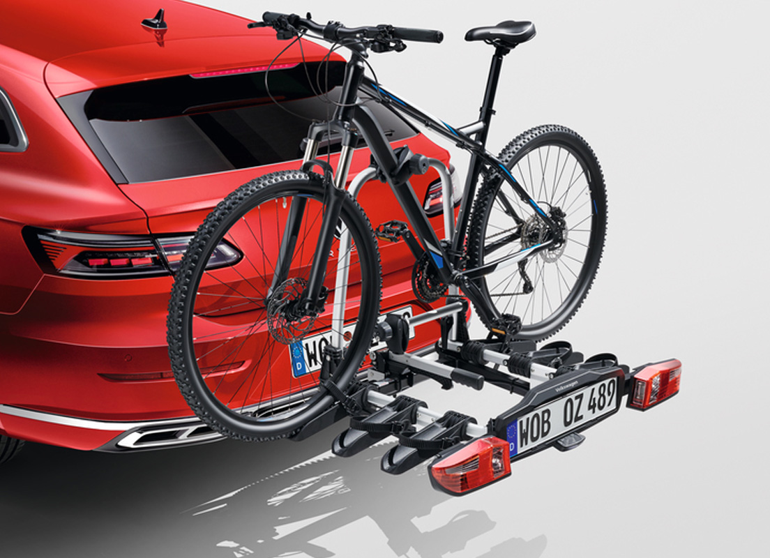 Volkswagen Gennuine bicycle carrier for the towing hitch 3 bicycles, folding, Compact III, right-hand drive