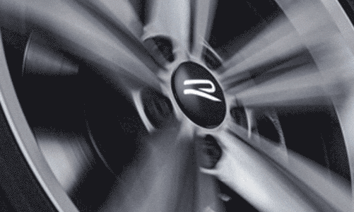 Volkswagen Genuine Dynamic hubcaps with R logo