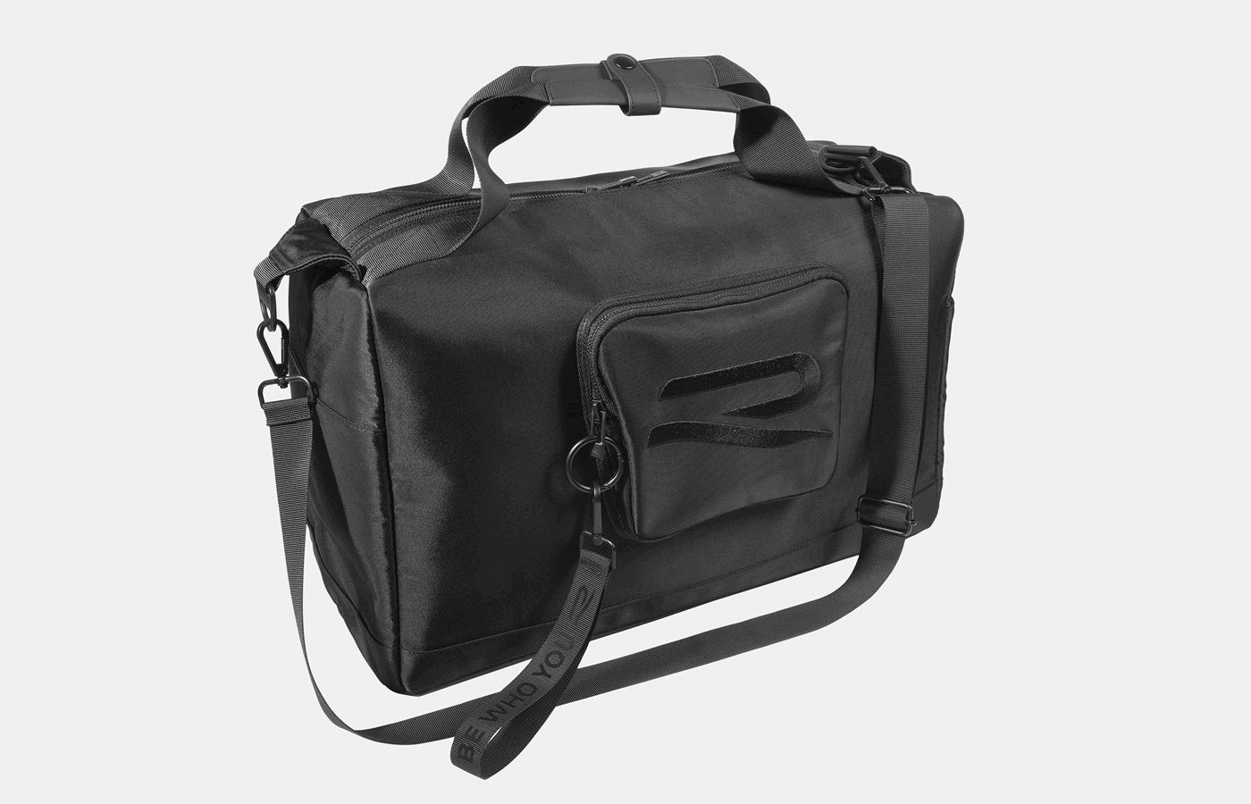 R Welcome Package Weekender & Keychain