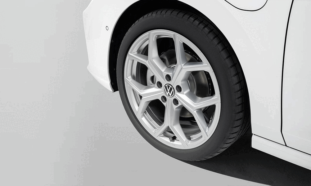 Volkswagen Genuine “Huntsville” matt silver alloy wheel